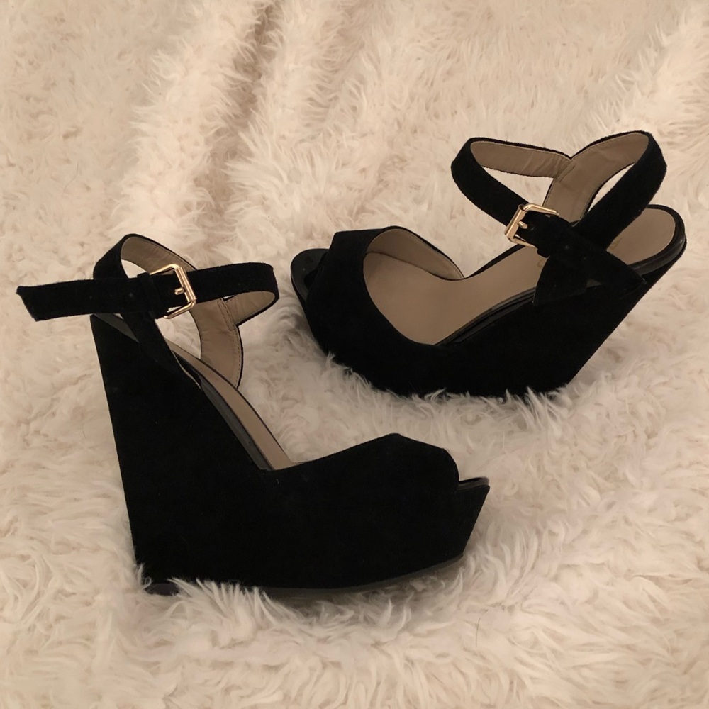 Aldo Black Suede Peep Toe Wedge Heels Size 6